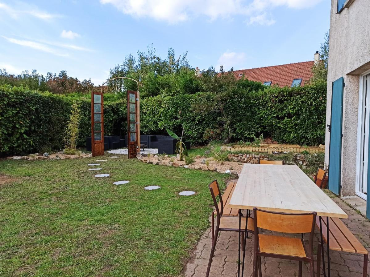 La Tanière aux Loups Villa Montévrain Esterno foto
